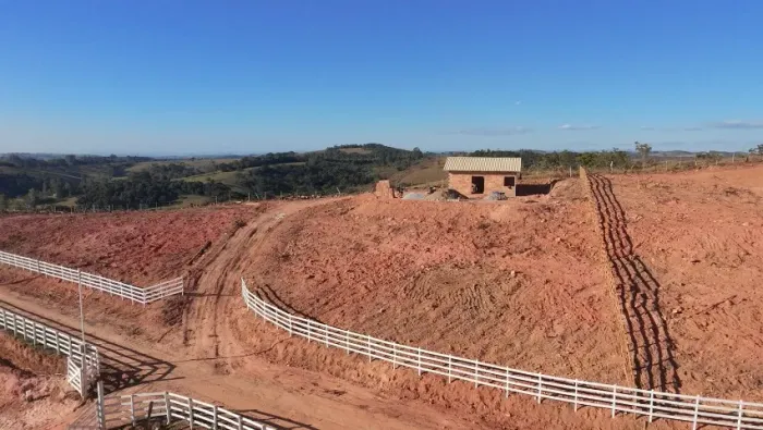 Terreno com casa Piedade dos Gerais/MG