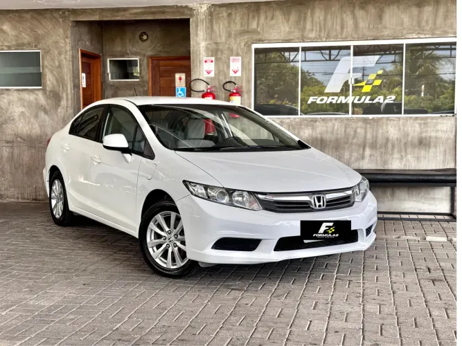 Honda Civic Sedan LXS 1.8/1.8 Flex 16V Mec. 4P 2013