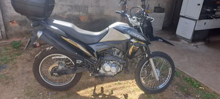 Vendo Moto Broz 2023