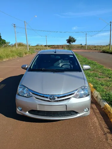 Toyota Etios XLS Sedan 1.5 Flex 16V 4P Aut. 2017