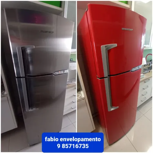 Revestimento adesivo em geladeira 