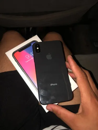 iPhone X