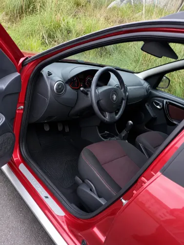 Renault Sandero Stepway Hi-flex 1.6 16V 5P 2012