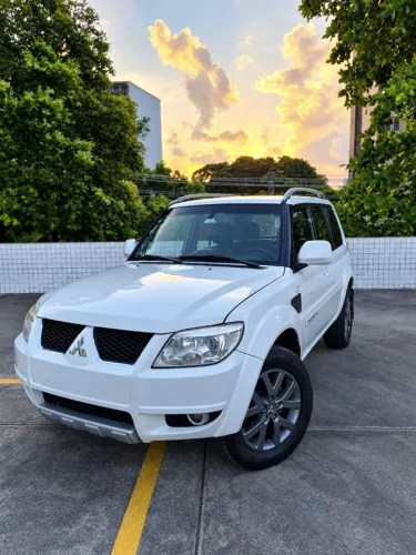 Mitsubishi Pajero TR4 2.0 Flex 16V 4X2 Aut. 2015