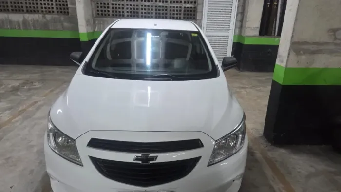 Chevrolet Onix JOY Hatch 1.0 8V Flex Mec. 4P 2018