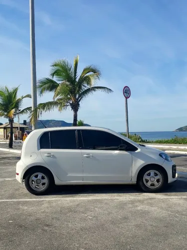 Volkswagen Up! Move 1.0 TSI Total Flex 12V 5P 2016