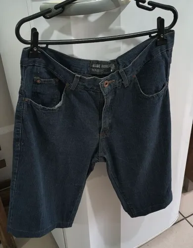 Vendo bermuda semi nova masculino número 48