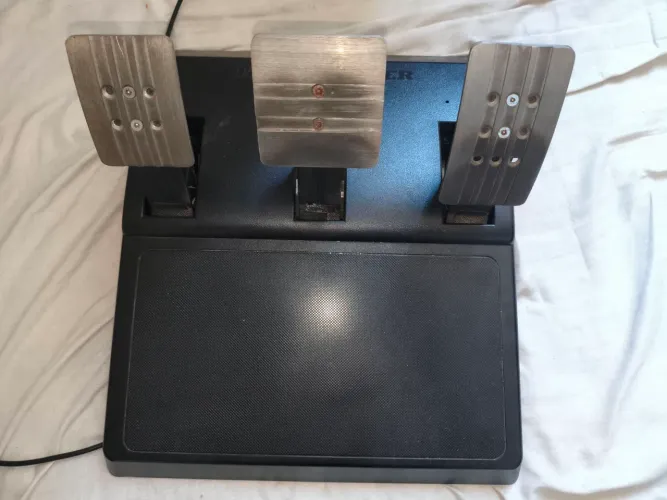 Pedal Thrustmaster t3pa GT