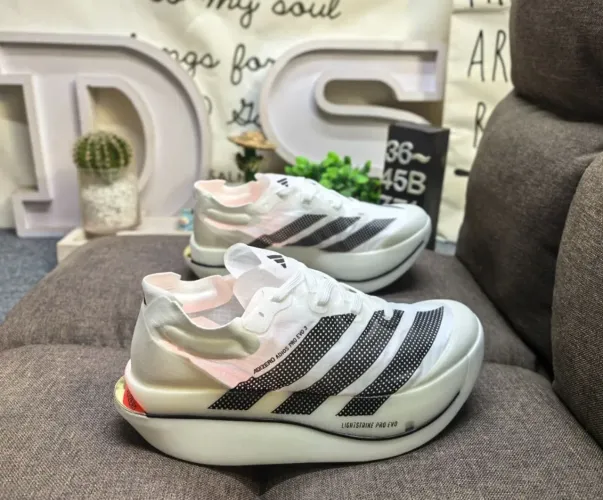 Tenis adidas adizero evo 3 