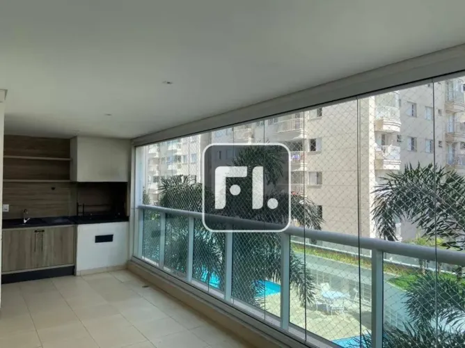Apartamento com 3 dormitórios à venda, 246 m² por R$ 4.200.000,00 - Alphaville Industrial
