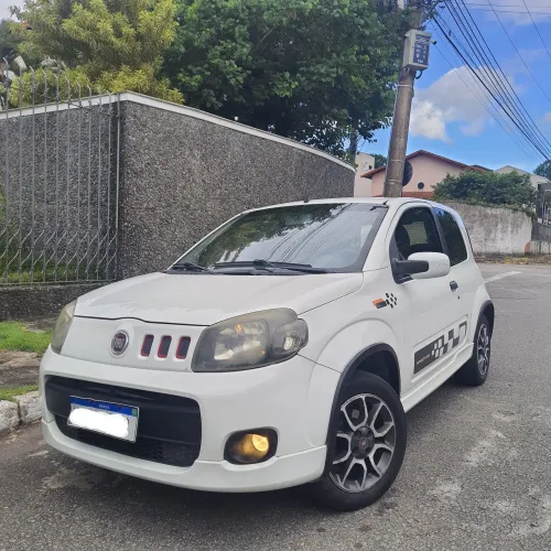 Fiat Uno Sporting 1.4 EVO Fire Flex 8V 2P 2012