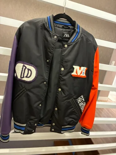 Varsity Jacket Jaqueta Zara