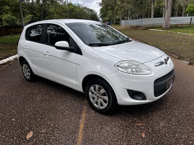 Fiat Palio Attractive 1.0 EVO Fire Flex 8V 5P 2015