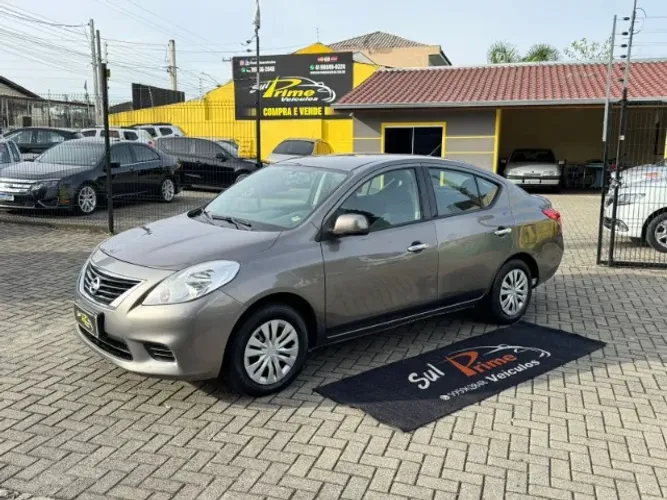 Nissan Versa SV 1.6 16V Flex Fuel 4P Mec. 2014