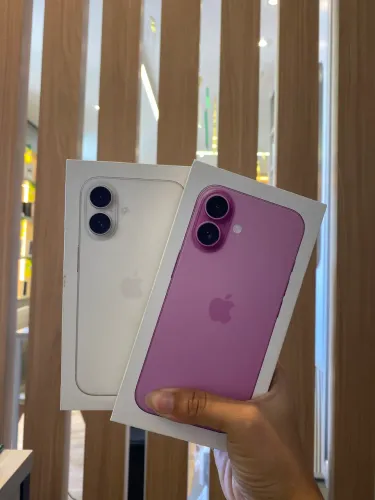 iPhone 16