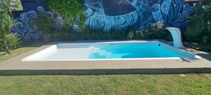 Piscina Splash Tradicional - 6 metros com Prainha