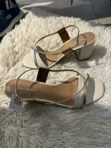 Sandália