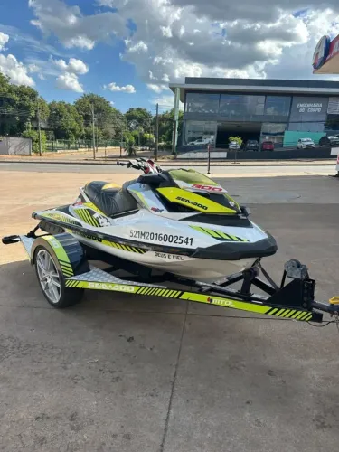 Jet seadoo RXP 300 Carretinha nova personalizada aro20 Motor revisado novo