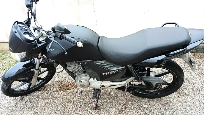 Titan 150 EX a mais completa R$ 1.500, abaixo Fipe