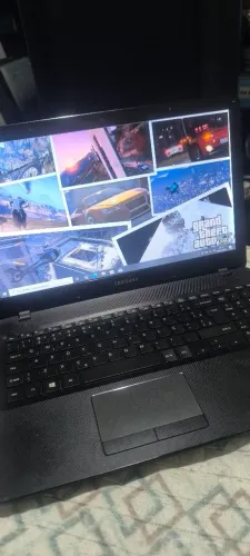 Notebook Samsung i3 6006u 8gb DDR4 SSD 120gb funcionando perfeitamente