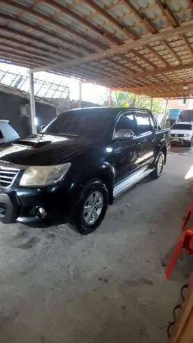 Toyota Hilux CD SRV D4-d 4X4 3.0 TDI Diesel AUT 2014