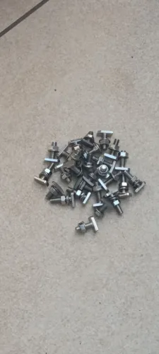 Parafuso cabeça martelo inox