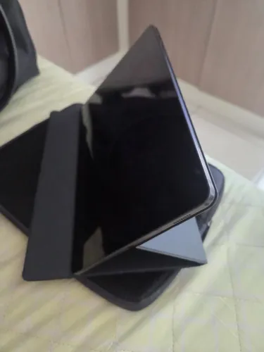 Galaxy Tab S6 Lite LTE 64 GB, 4 GB de memoria - Usado - Leves Marcas de Uso