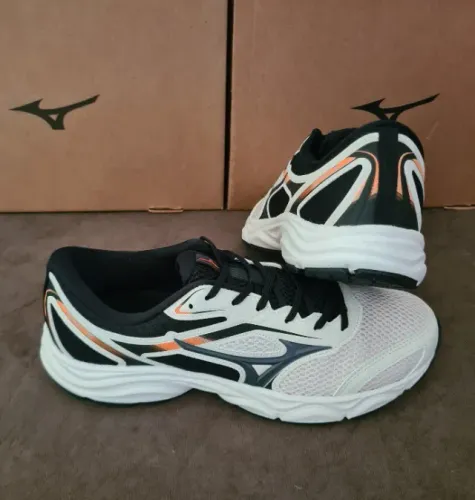 Tênis Mizuno Hawk 5 arenito Tam 42 (original / novo)