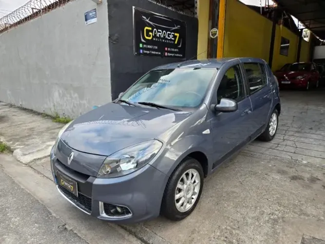 Renault Sandero Privilège Hi-flex 1.6 16V 5P AUT 2014