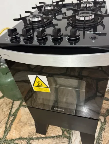 ? Vendo Fogão Itatiaia 4 bocas com mesa de vidro! ?