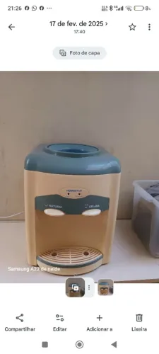 Filtro de água com garrafas