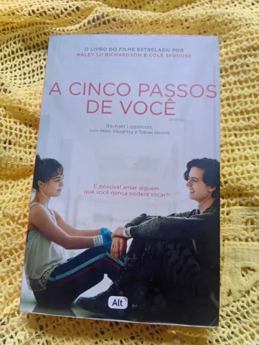 Livro a cinco passos de você 