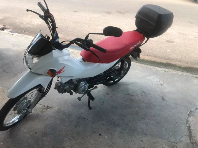 Honda pop semi nova 
