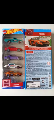 Parket de carrinhos miniaturas Nissan