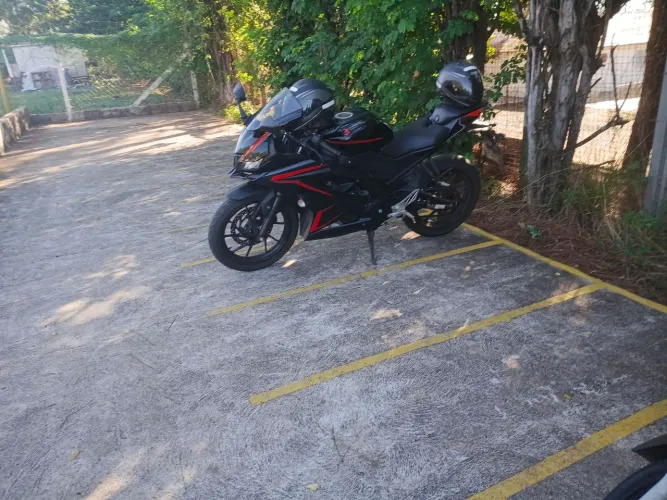 R15 só pegar e andar