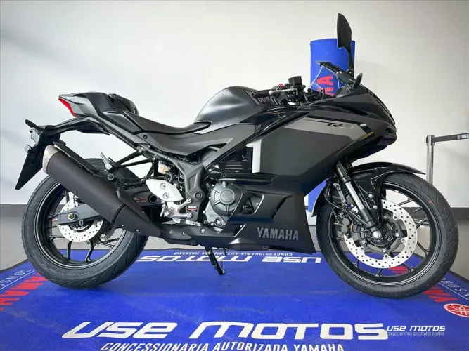 YAMAHA YZF R3 ABS CONNECTED