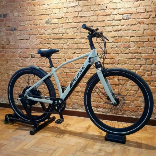 Bike bicicleta Sense impulse elétrica capacete farol buzina espelho banco freio disco
