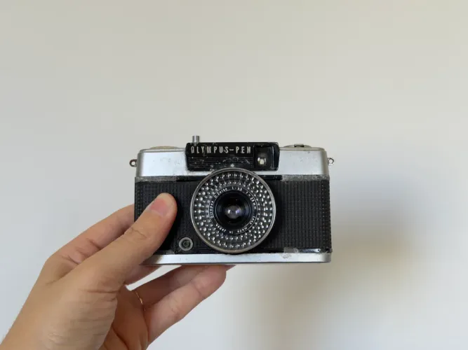 Câmera Analógica Olympus Pen EE-3 - câmera analógica clássica!