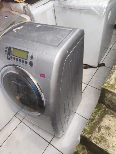 Máquina de lava e seca Brastemp 9 