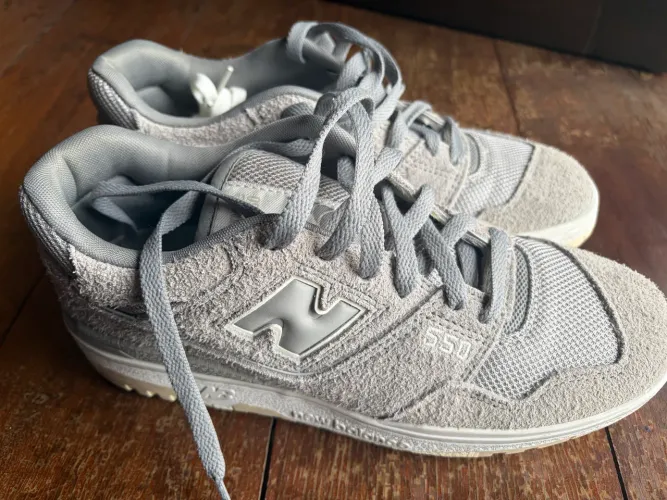 Tênis NEW BALANCE 550