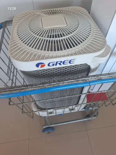 ar condicionado gree 9.000 com defeito