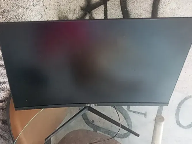 monitor reshik 180hz