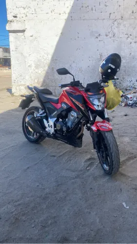 Cb twister 300f