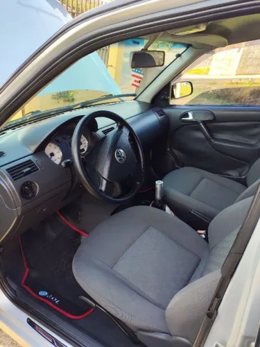 Volkswagen Gol Geração III Power 1.6 MI Total Flex Mec. 4P 2004