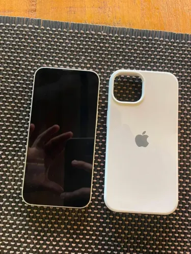 iPhone 13 original tela nunca trocada 76% de bateria.