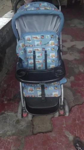 Carrinho de bebê menino aceito troca por um de menina
