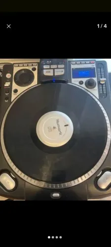 CDX Numark par