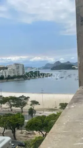 Kitnet/Conjugado : / Residencial / Botafogo