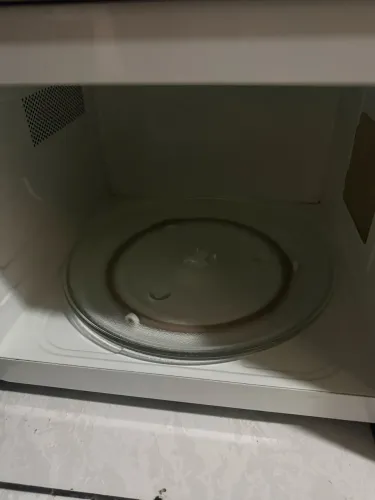 Vende-se microondas semi novo