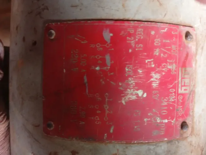 Motor monofásico
